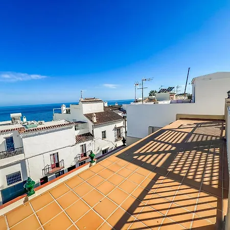First-floor With Private Outdoor Area Communal Rooftop Terrace Ca